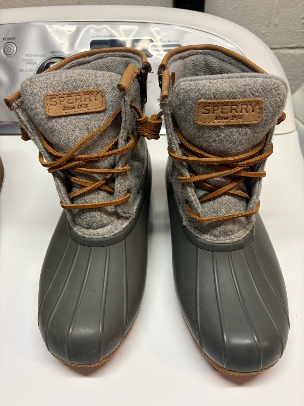 Sperry Thinsulate lined Waterproof Rubber Rain Boots Size 6.5
